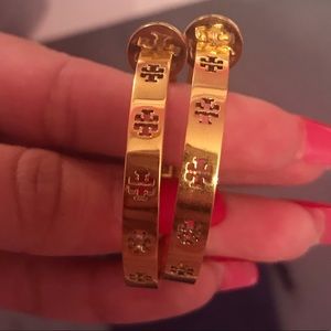 Tory Burch earrings!